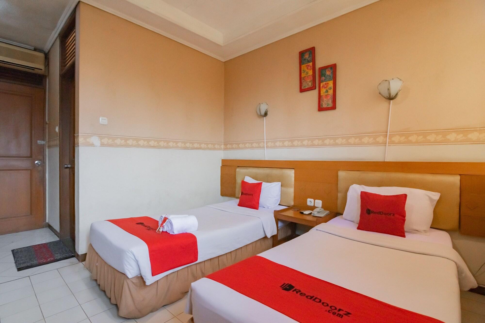 Reddoorz Plus @ Sukamulya Pasteur 2 Bandung Dış mekan fotoğraf
