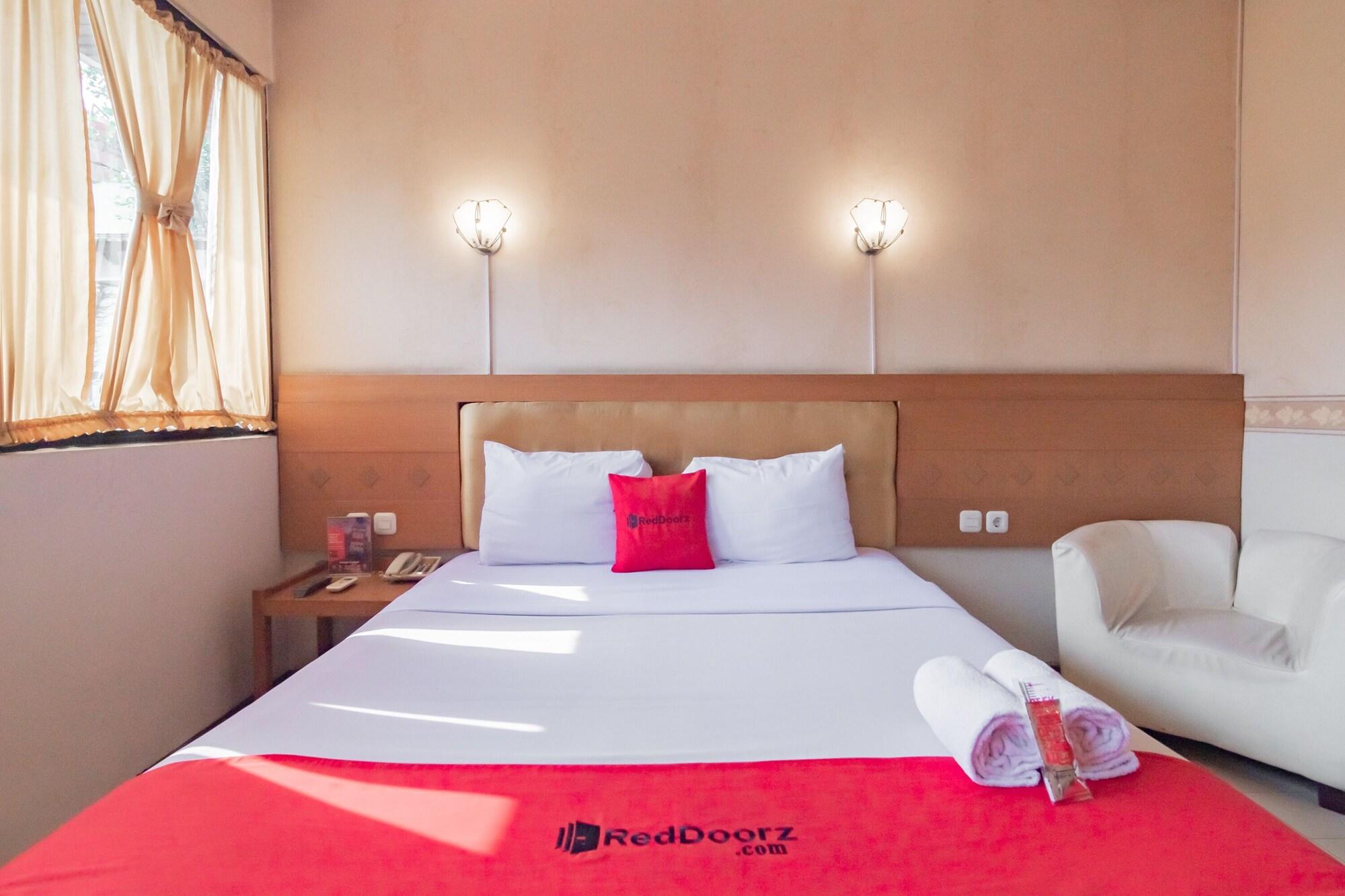 Reddoorz Plus @ Sukamulya Pasteur 2 Bandung Dış mekan fotoğraf