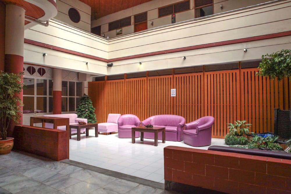 Reddoorz Plus @ Sukamulya Pasteur 2 Bandung Dış mekan fotoğraf